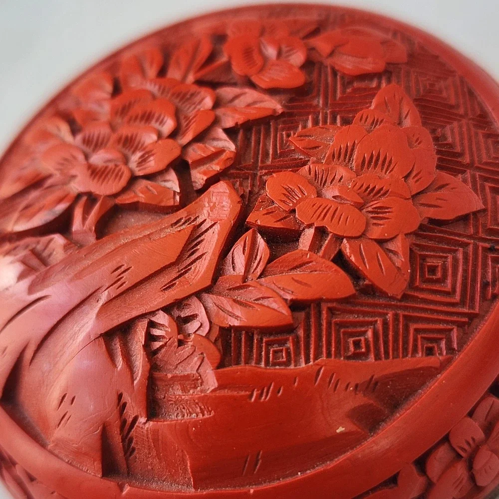 Chinese Cinnabar Lacquer Carved Floral Round Trinket Box Ancient Rare‎ Fine Art